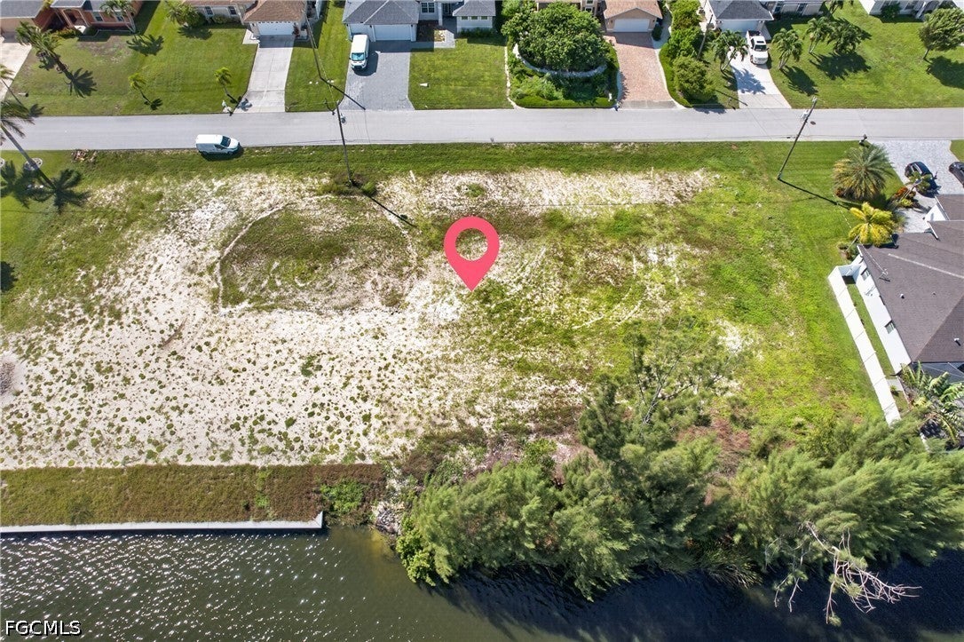 2803 SW 17th Place