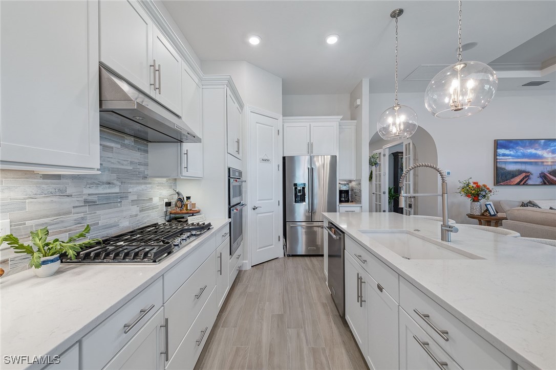 2703 Aviamar Circle