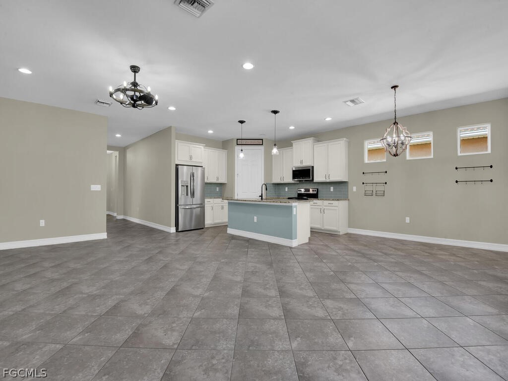 4211 Dutchess Park Road