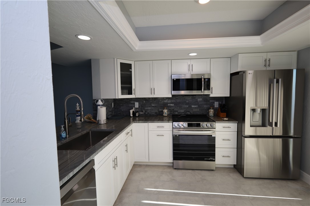 894 Buttonwood Drive 115