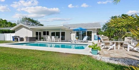 1016 Shaddelee Lane E Fort Myers FL 33919