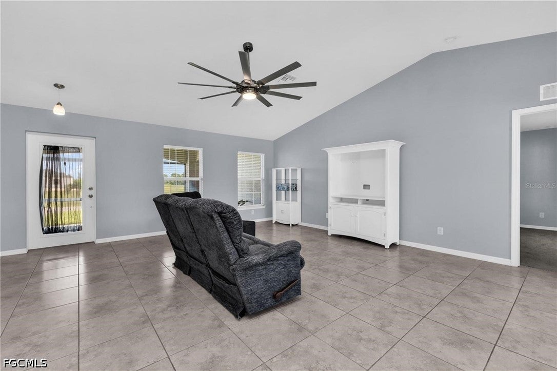 2926 NW 25th Street