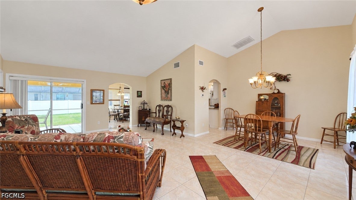 1140 SW 45th Terrace