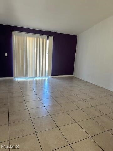 5300-5302 27th Street SW
