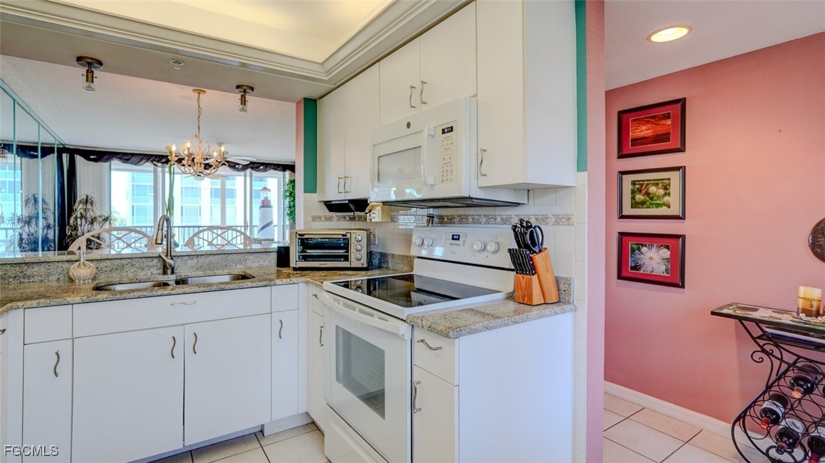 4431 Bay Beach Lane 543