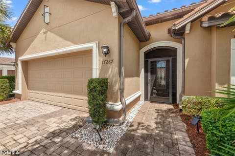 Photo of 17267 Walnut Run Drive, Alva, FL 33920 (MLS # 2026035407)