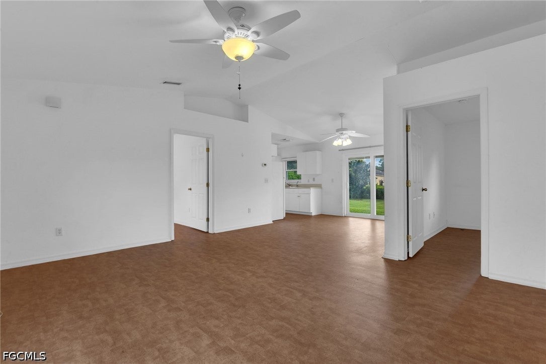 4904 5th Street W