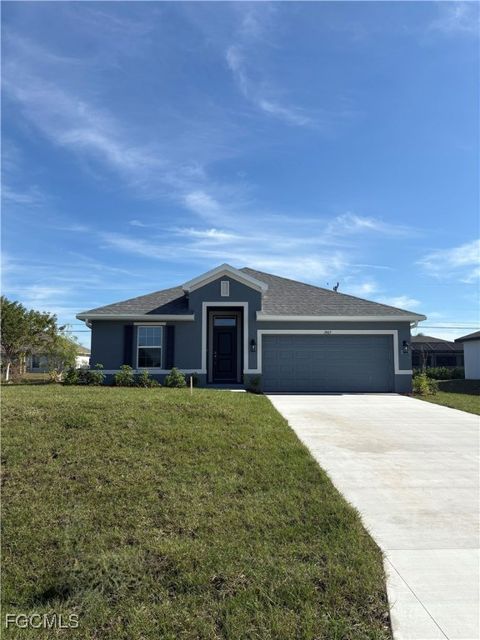 2605 NE 1st Place Cape Coral FL 33909