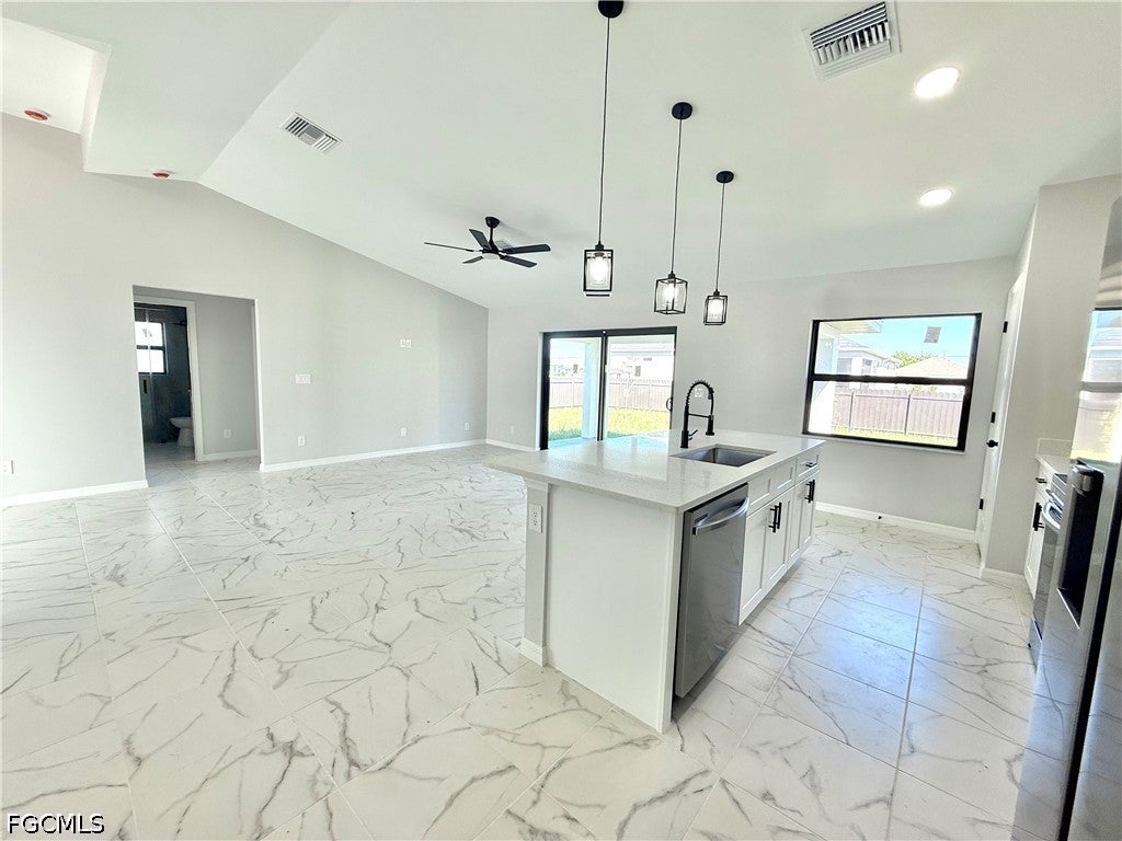 2605 NW 6th Terrace
