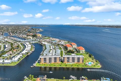 4280 SE 20th Place 703 Cape Coral FL 33904