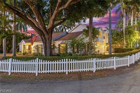 Tiny photo for 4615 Caloosa Vista Way, Fort Myers, FL 33901 (MLS # 2026016620)