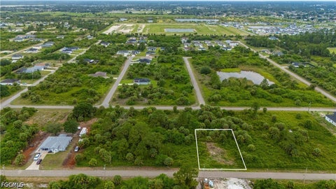 Tiny photo for 314 Laurel Avenue S, Lehigh Acres, FL 33974 (MLS # 2026031070)