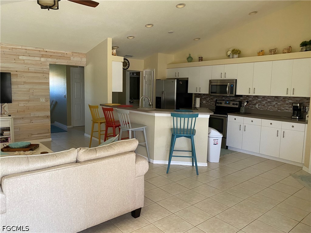 19914 Lake Vista Circle N 14C