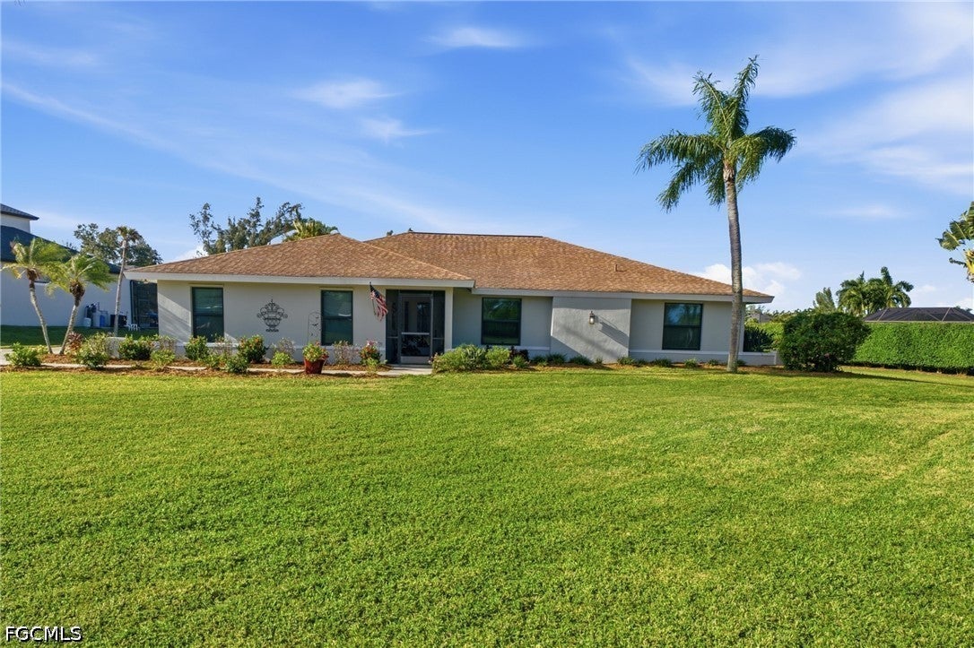 7275 Lake Drive