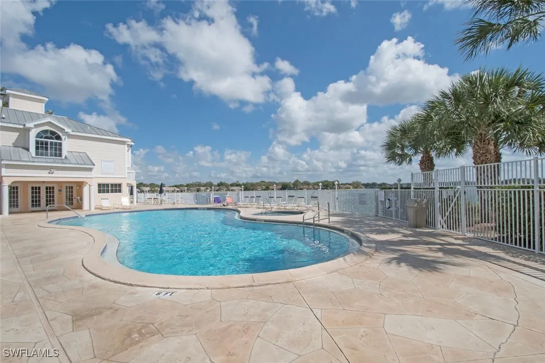 Naples, Florida 34109, United States, 2 Bedrooms Bedrooms, ,2 BathroomsBathrooms,Residential,Pending,213170