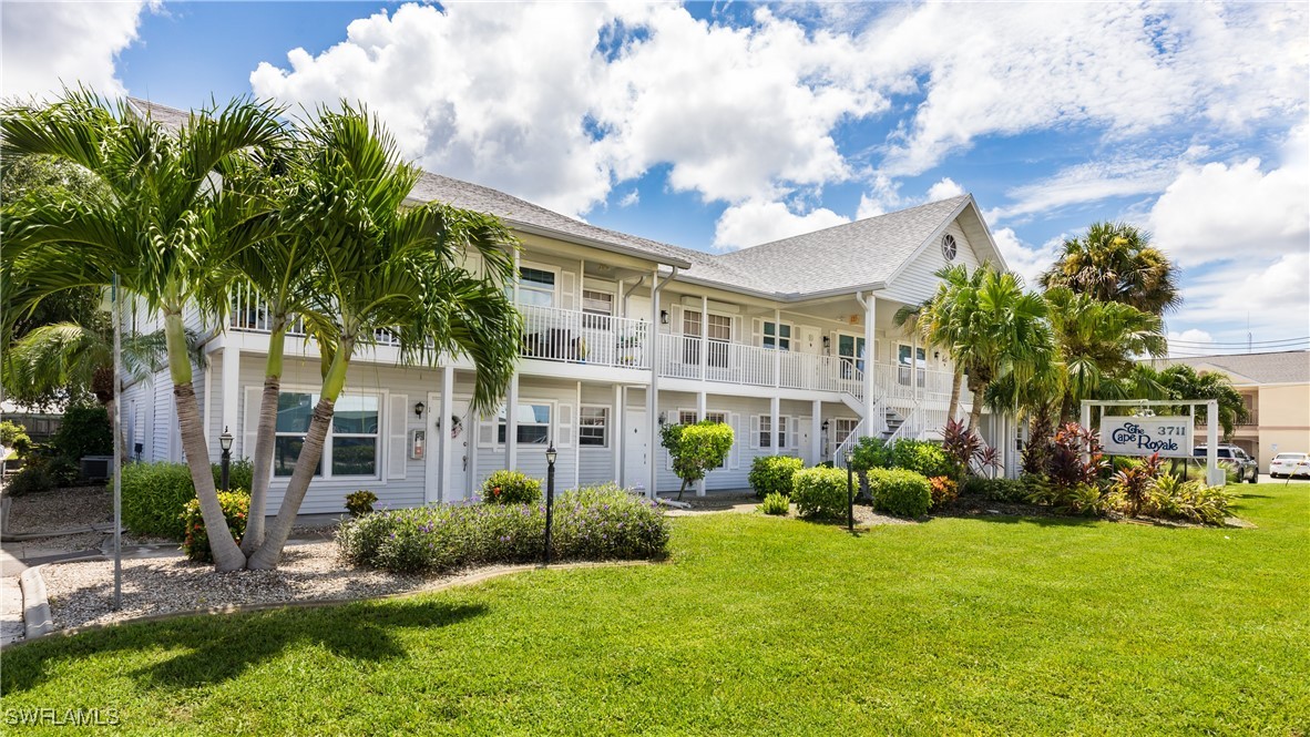 3711 Del Prado Boulevard S 2
