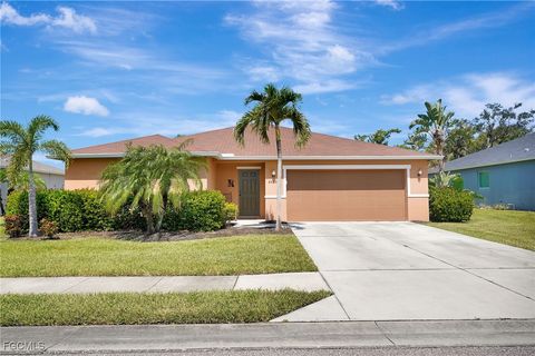 6425 Estero Bay Drive Fort Myers FL 33908