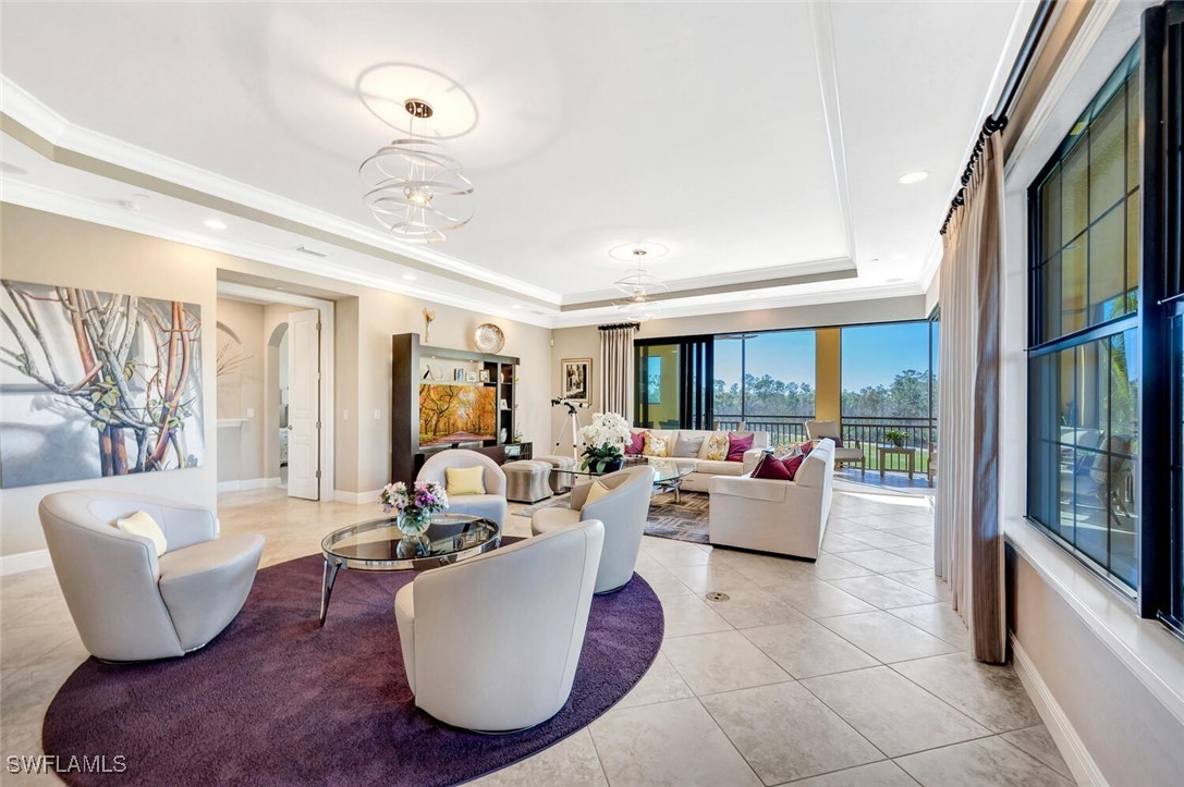 2756 Tiburon Boulevard E 1-201