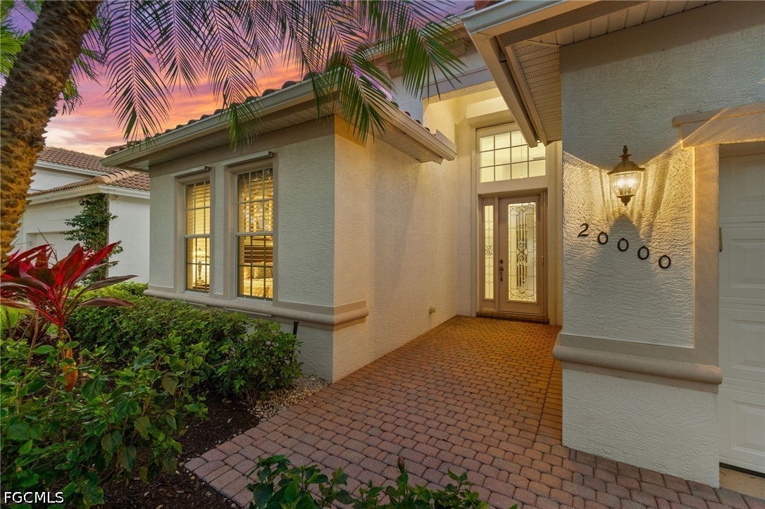 20000 Seadale Court