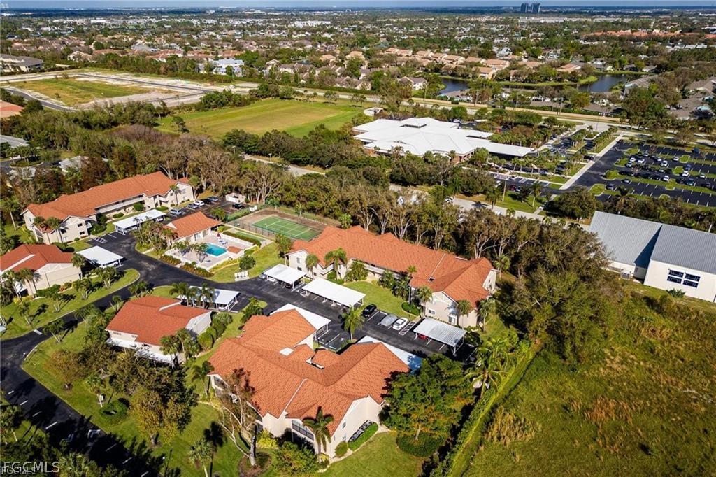 9627 Eaton Gardens Lane 105