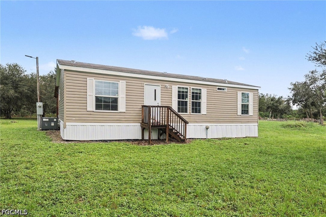 2856 Pioneer 9th Street
