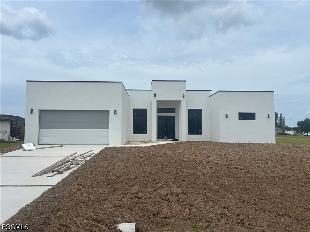 1038 NW 37th Avenue
