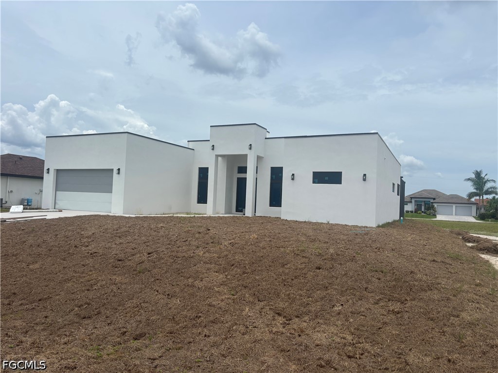 1038 NW 37th Avenue