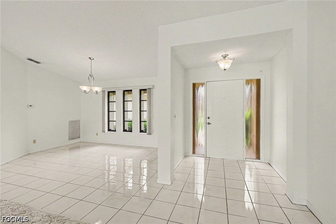 423 SW 12th Street