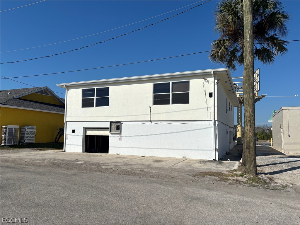 19011 San Carlos Boulevard