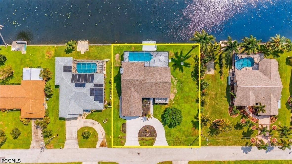 3603 SW 5th Place