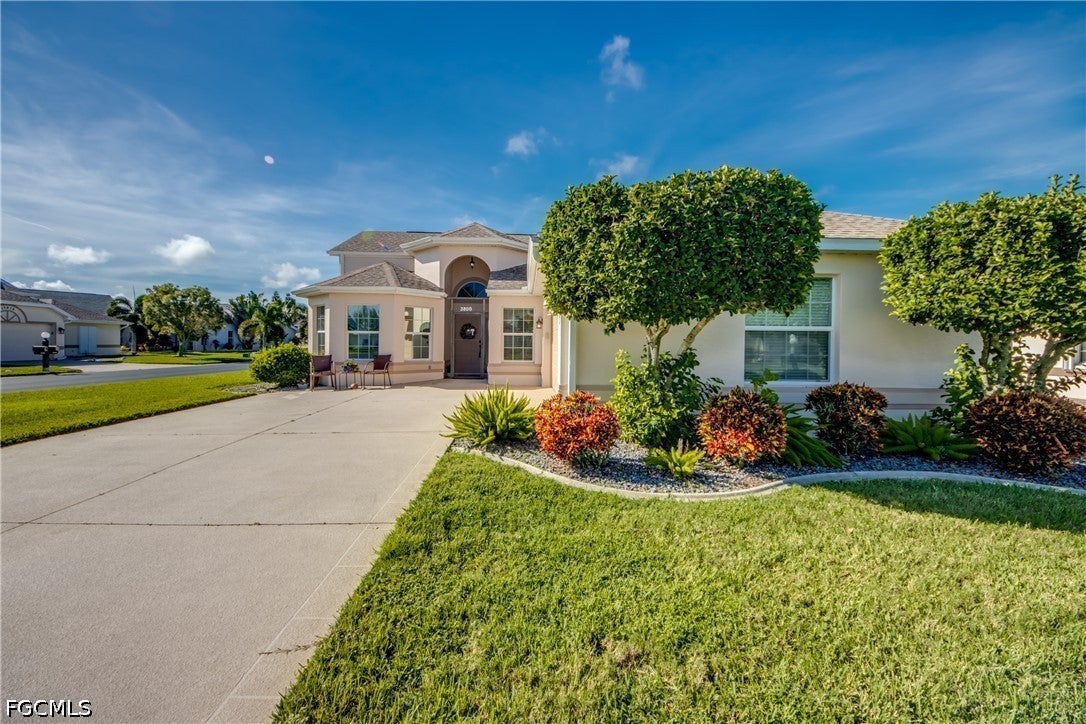 3800 Gloxinia Drive