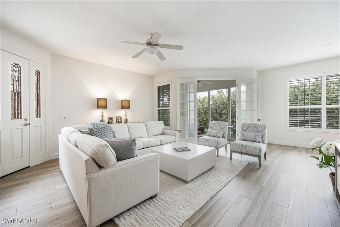 233 Colonade Circle 2205