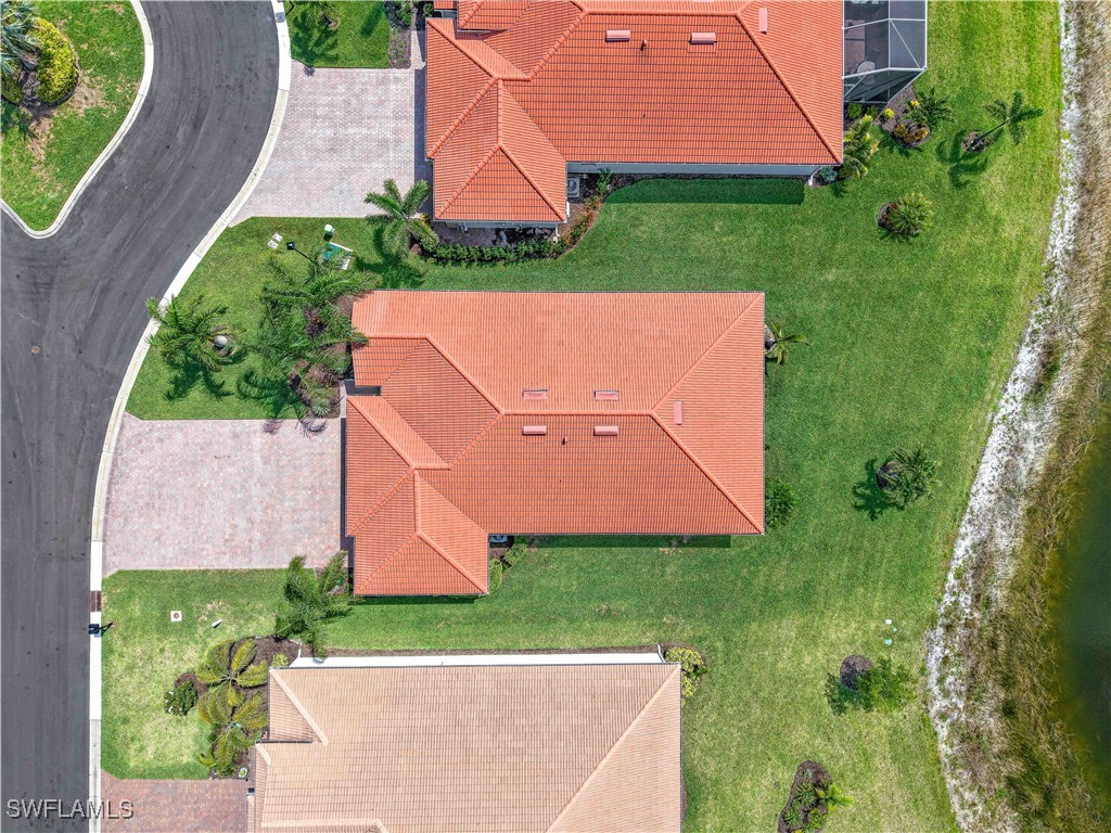 15058 Citrus Tree Court