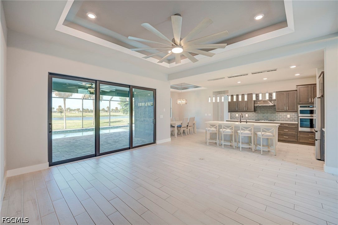 11502 Royal Tee Circle