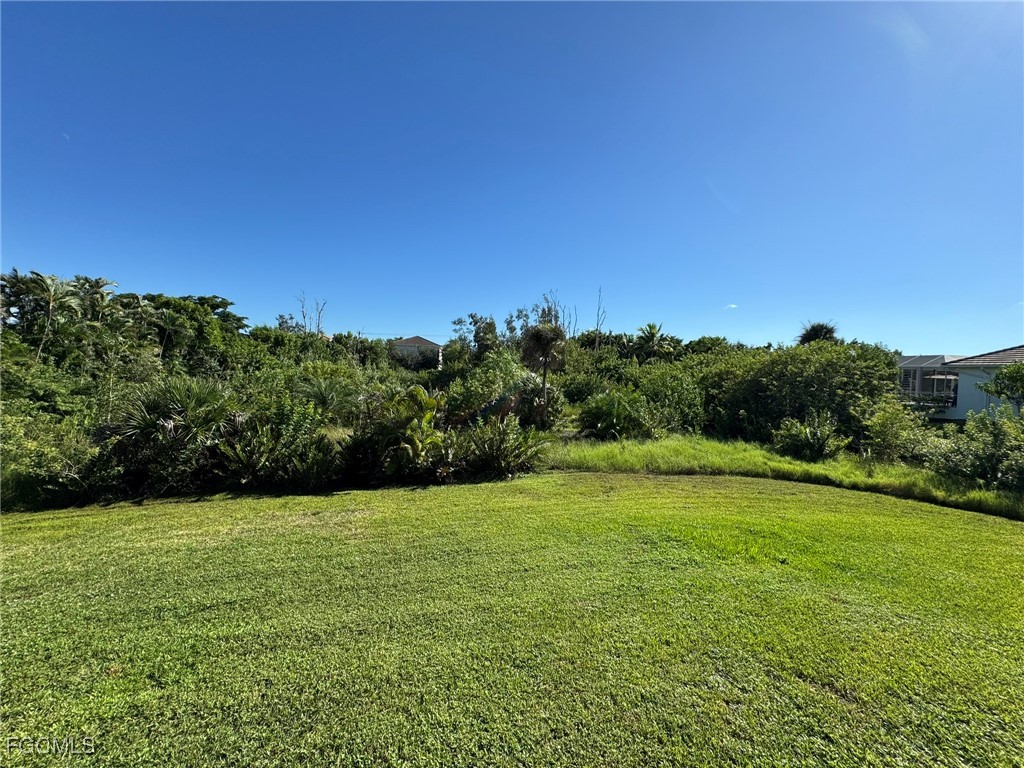 8601 Belle Meade Drive