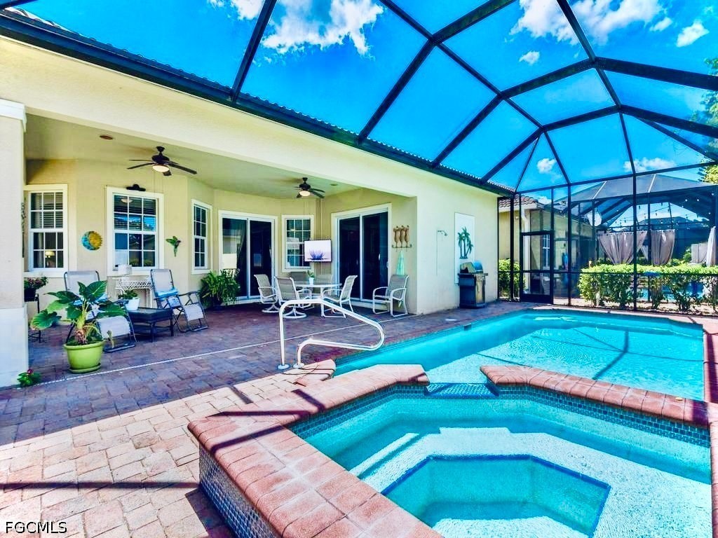 9149 Leatherwood Loop