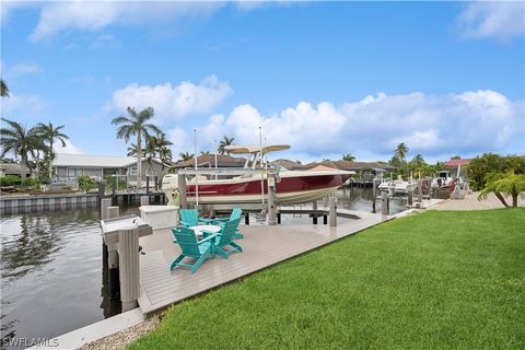 A home in MARCO ISLAND