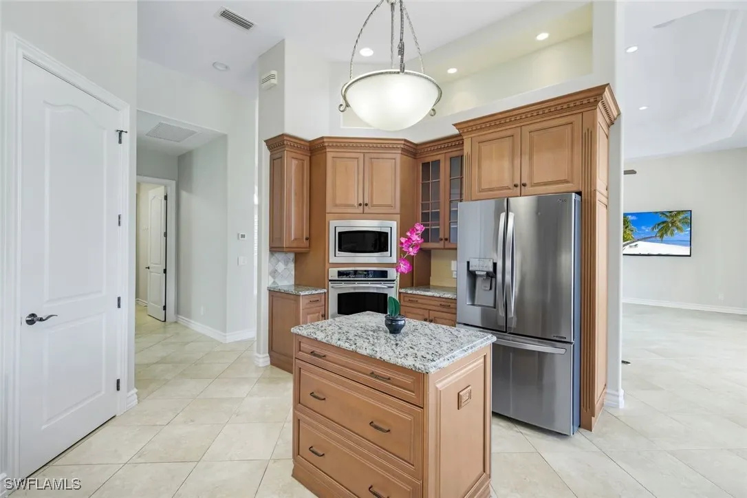 Cape Coral, Florida, 33914, United States, 4 Bedrooms Bedrooms, ,5 BathroomsBathrooms,Residential,Active,1992510