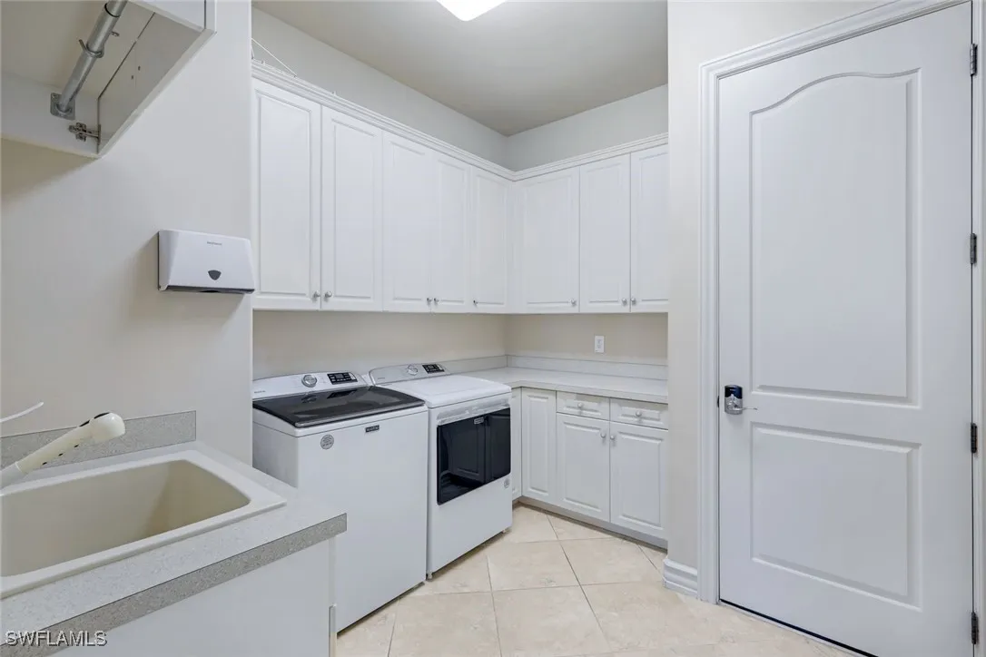 Cape Coral, Florida, 33914, United States, 4 Bedrooms Bedrooms, ,5 BathroomsBathrooms,Residential,Active,1992510