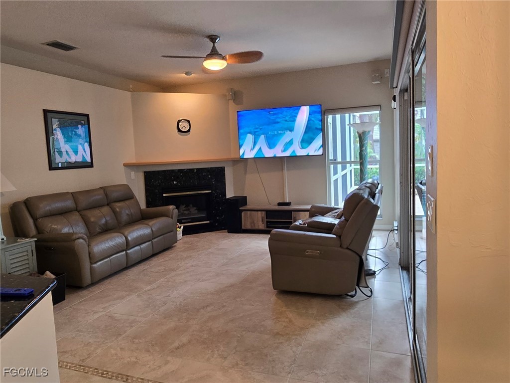 11810 Pinewood Lakes Drive