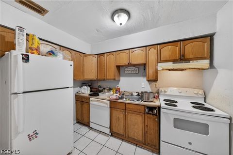 Tiny photo for 1904 Fountain Street, Fort Myers, FL 33916 (MLS # 2026020755)