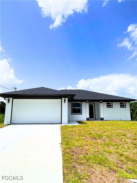 4308 15th Street SW Lehigh Acres FL 33976