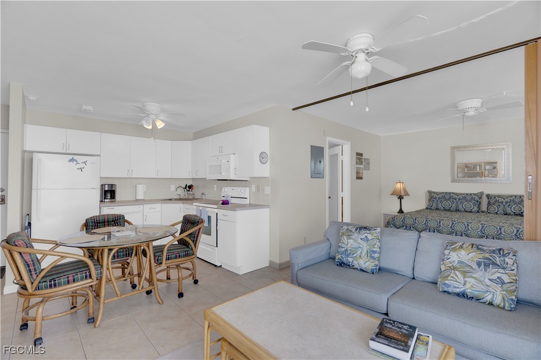 7360 Estero Boulevard 205