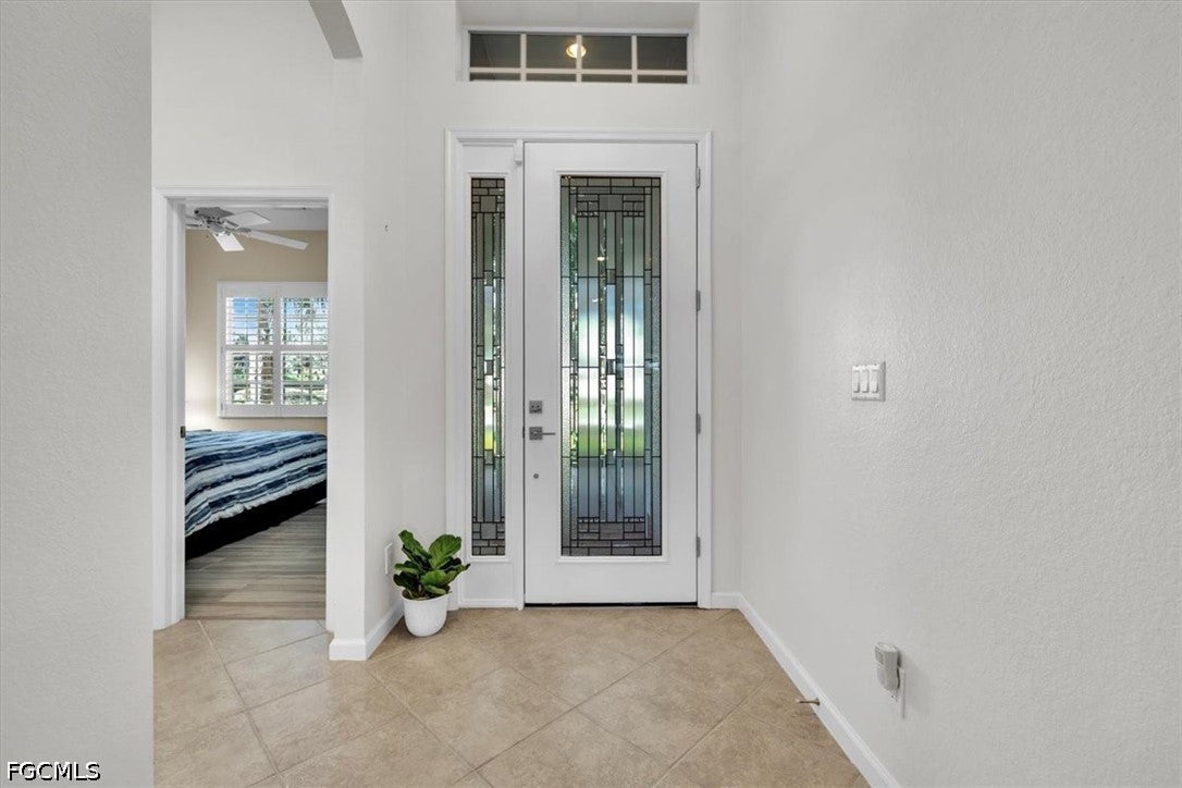 3910 Lakeview Isle Court
