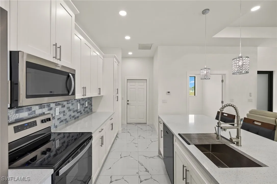 Lehigh Acres, Florida 33974, United States, 3 Bedrooms Bedrooms, ,2 BathroomsBathrooms,Residential,Active,131600