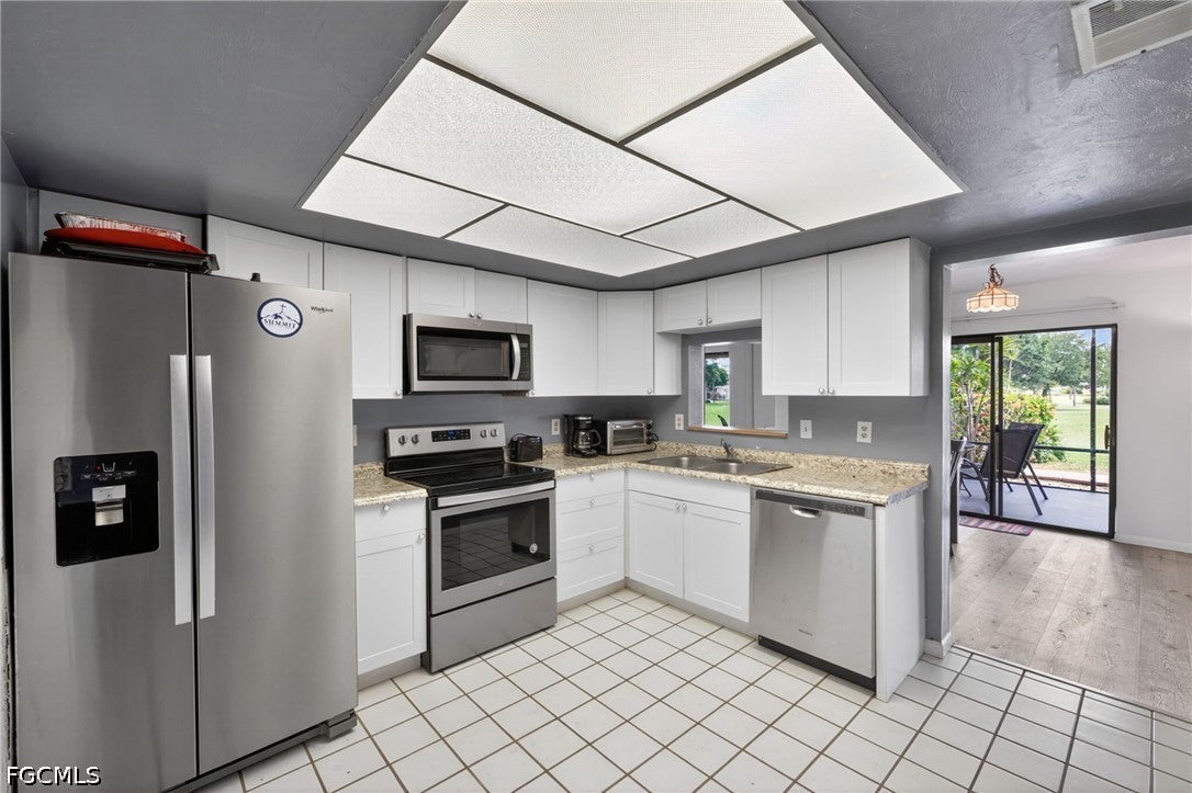 Photo 1 of 21 — 4728 Orange Grove Boulevard 4, North Fort Myers, FL 33903