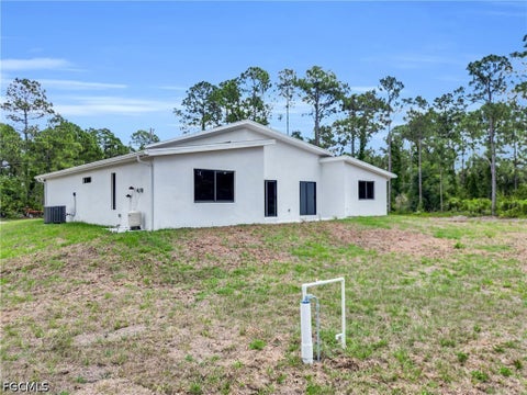 Tiny photo for 1006 Macy Street E, Lehigh Acres, FL 33974 (MLS # 2026043237)