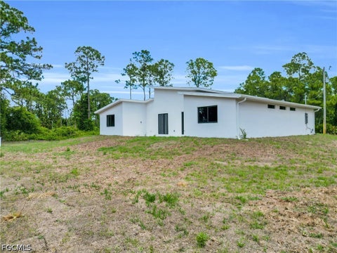 Tiny photo for 1006 Macy Street E, Lehigh Acres, FL 33974 (MLS # 2026043237)