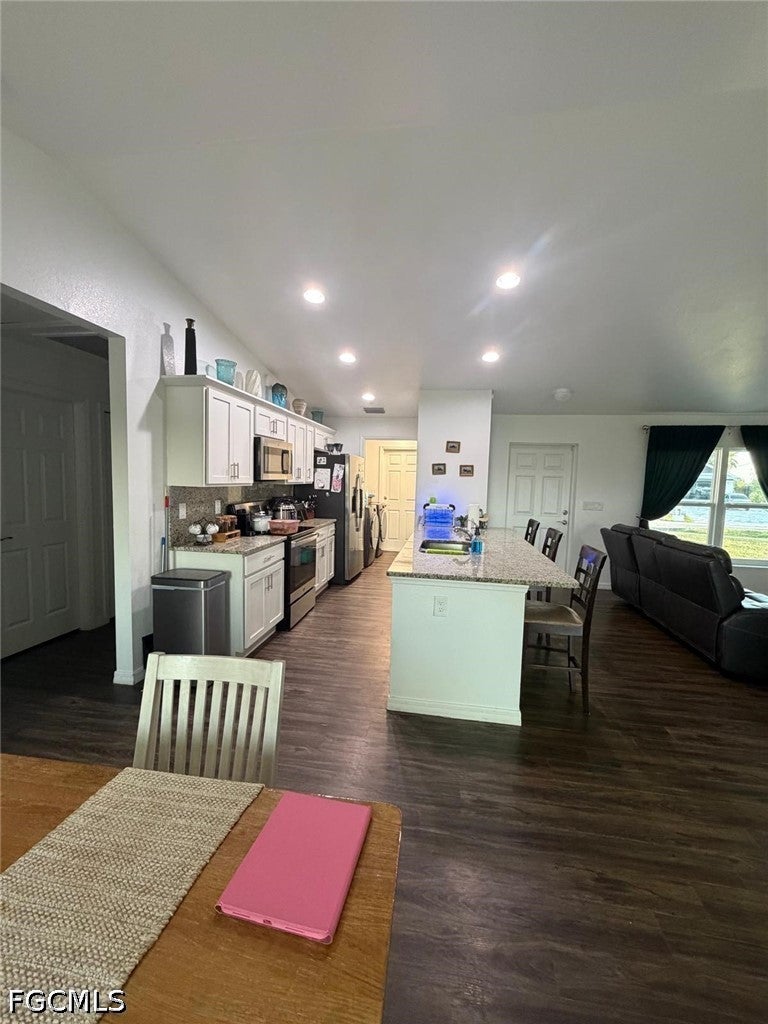 1046 Saturn Court