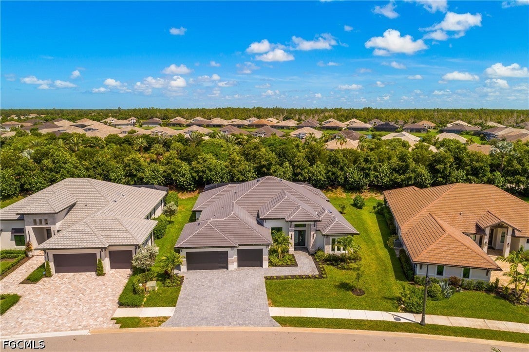 14318 Charthouse Circle